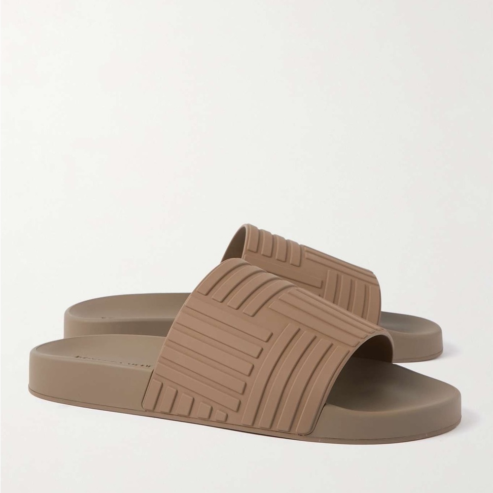 BOTTEGA VENETA Carpet Embossed Rubber Slides